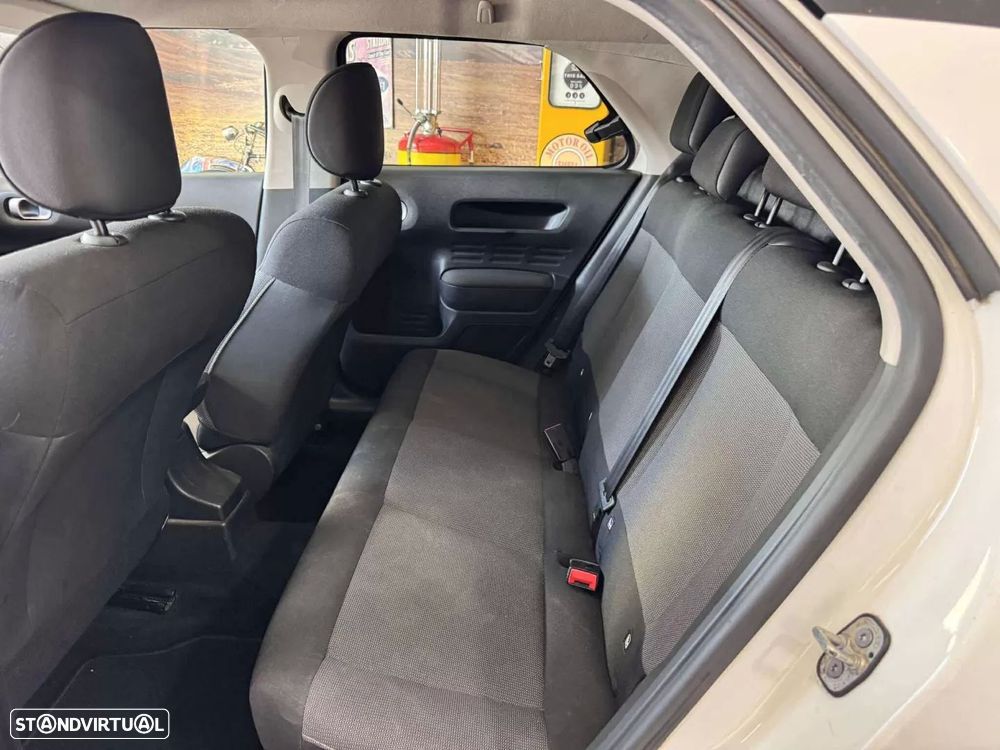 Citroën C4 Cactus 1.6 e-HDi Feel J17 ETG6 - 15