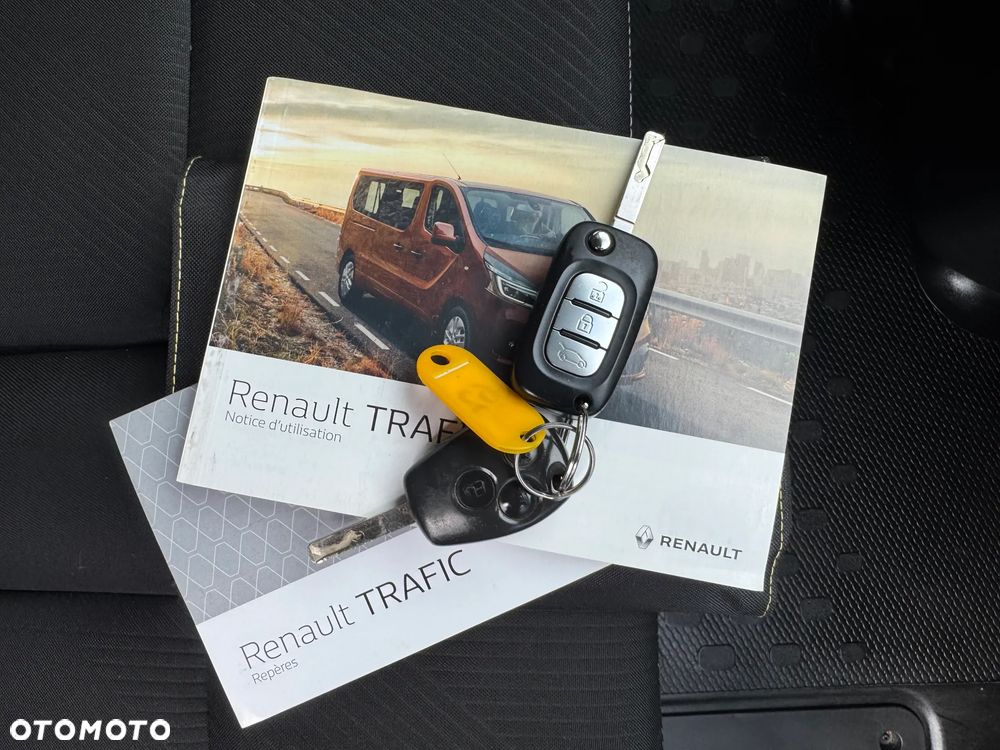 Renault Trafic - 15
