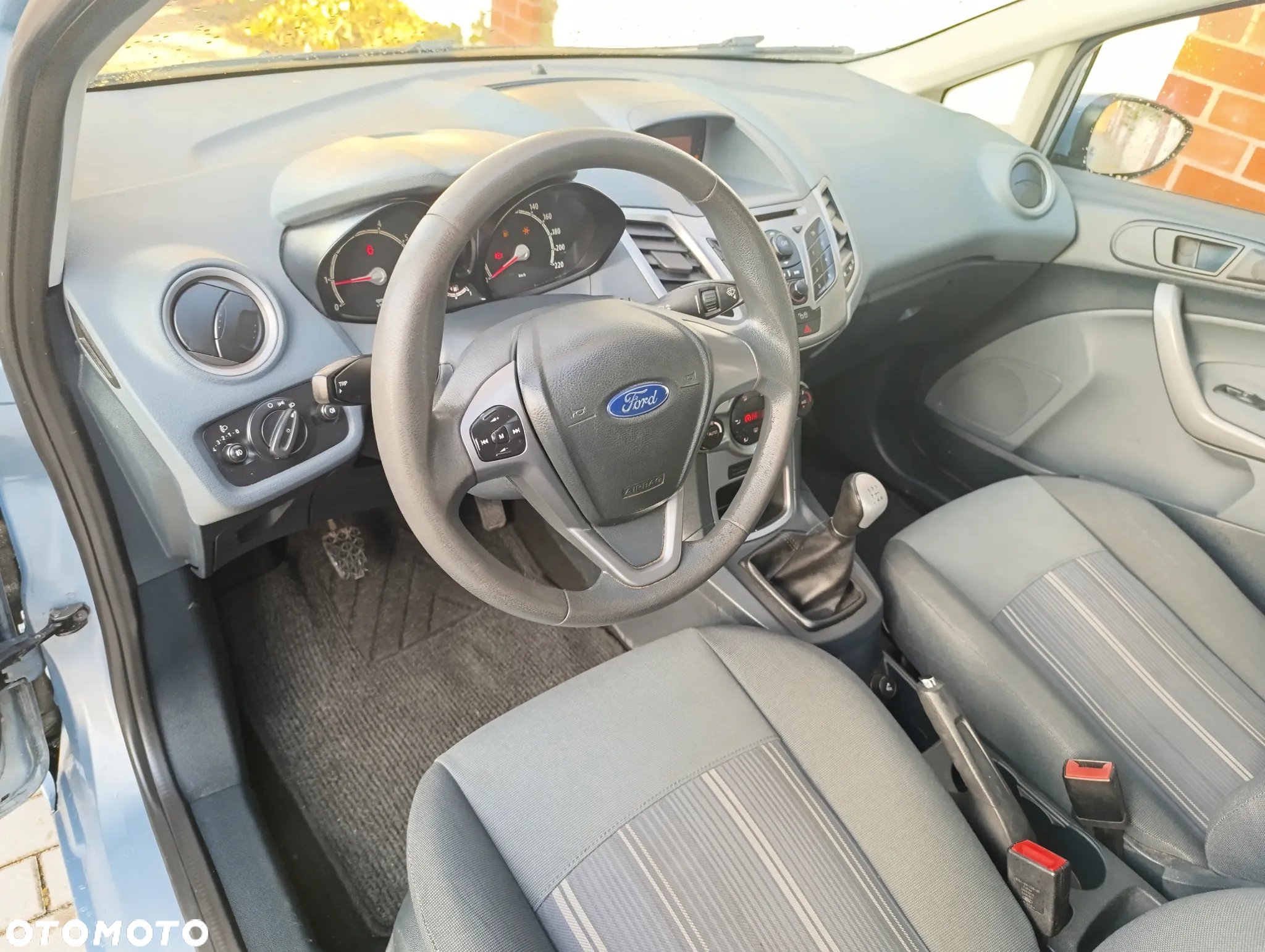 Ford Fiesta 1.25 Ambiente - 11
