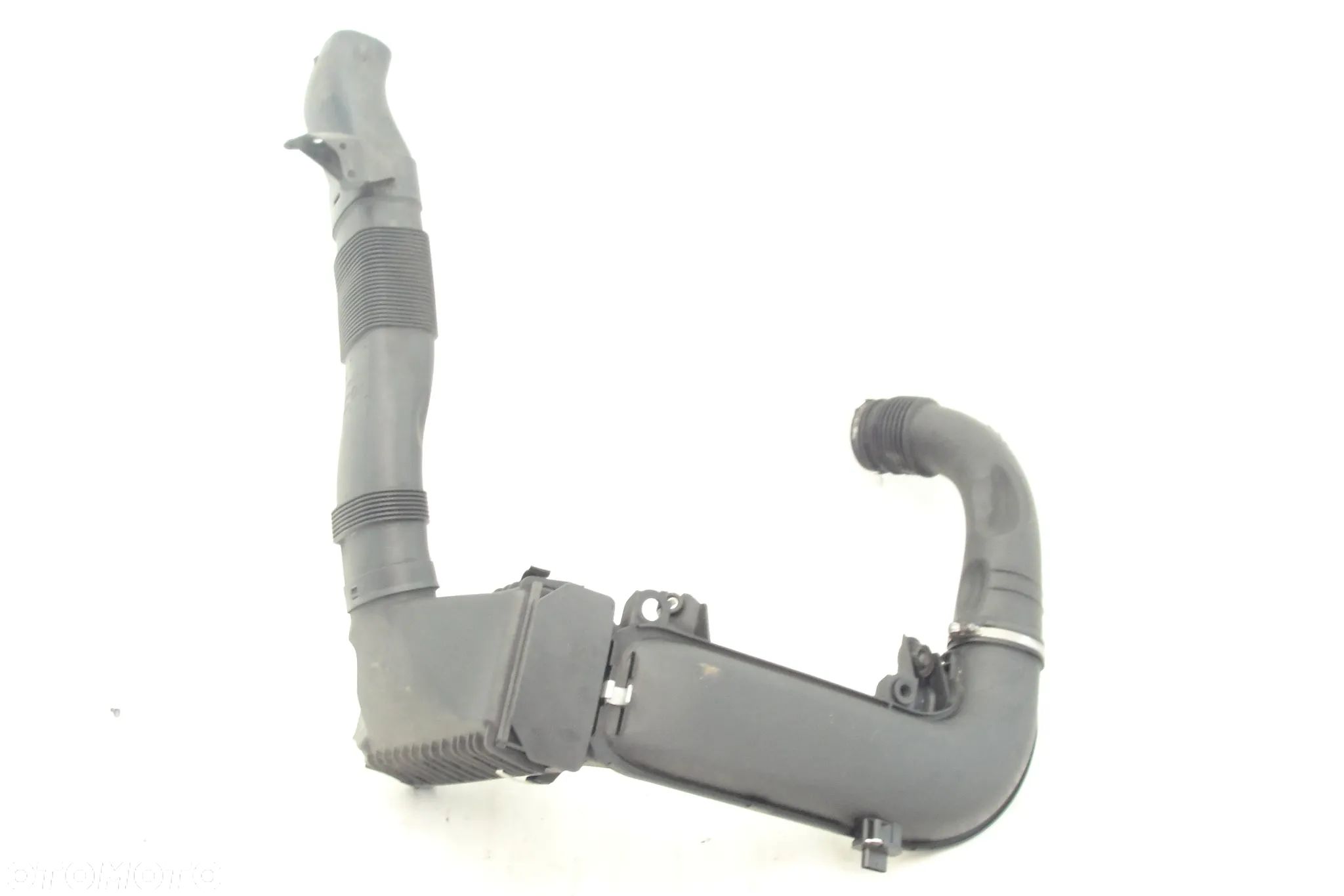 OBUDOWA FILTRA POWIETRZA BMW X3 F25  X4 F26  3.0d - 1