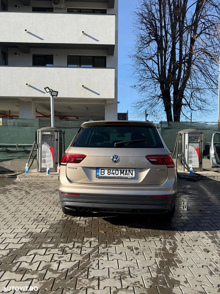 Volkswagen Tiguan 2.0 TDI 4Mot DSG Comfortline - 21