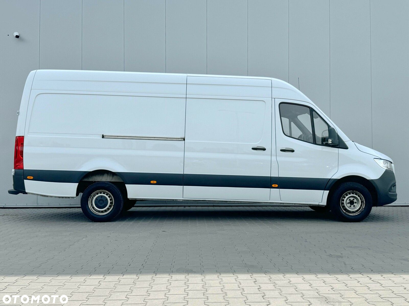 Mercedes-Benz Sprinter - 7