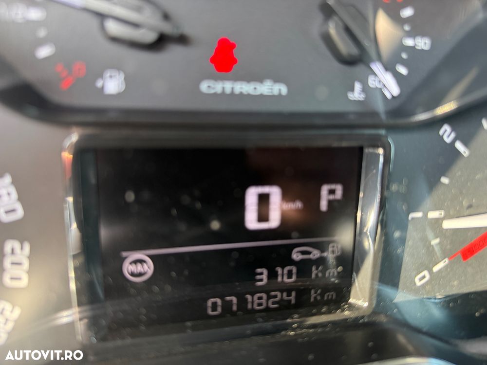 Citroën C3 AIRCROSS PureTech 110 Stop & Start EAT6 Shine - 8