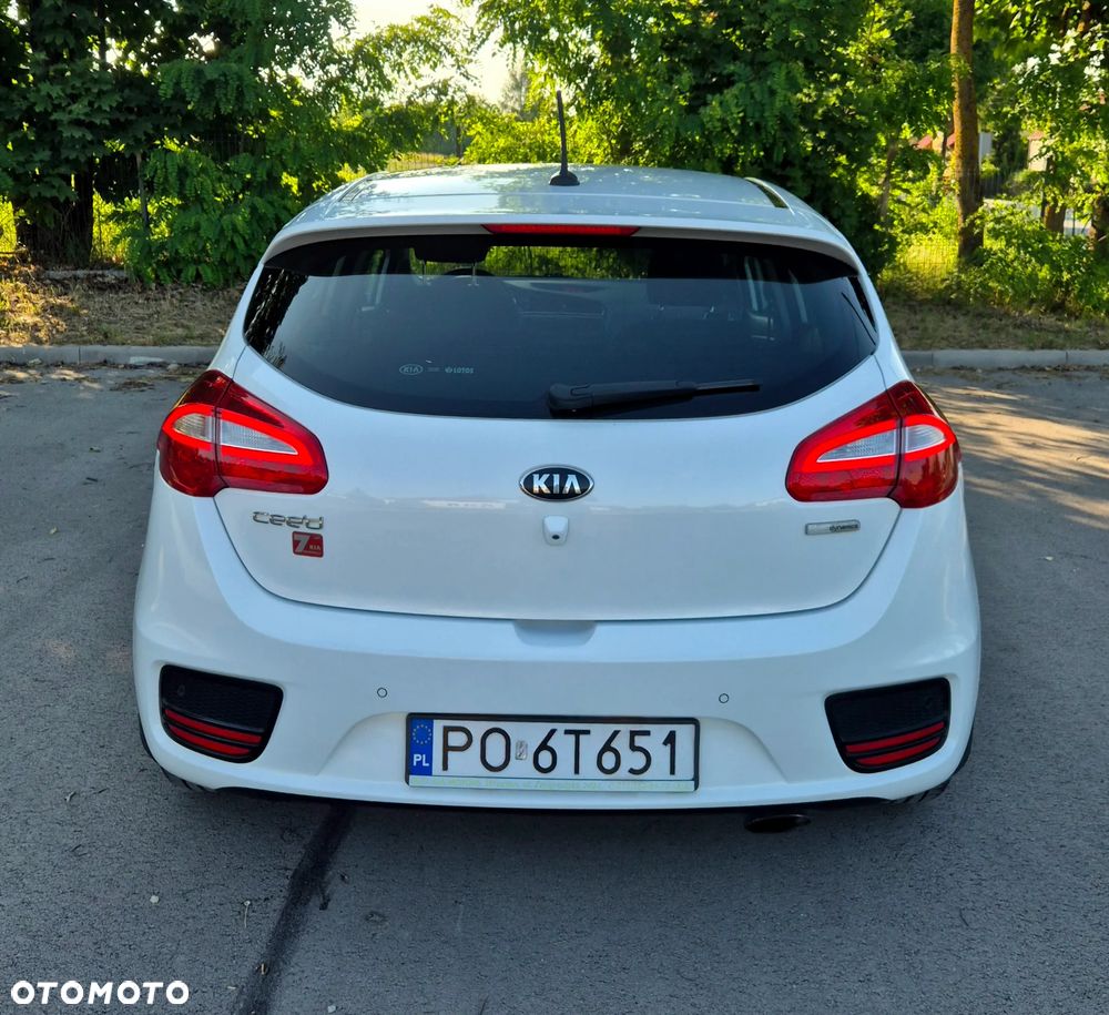 Kia Ceed 1.6 GDI Business Line - 24