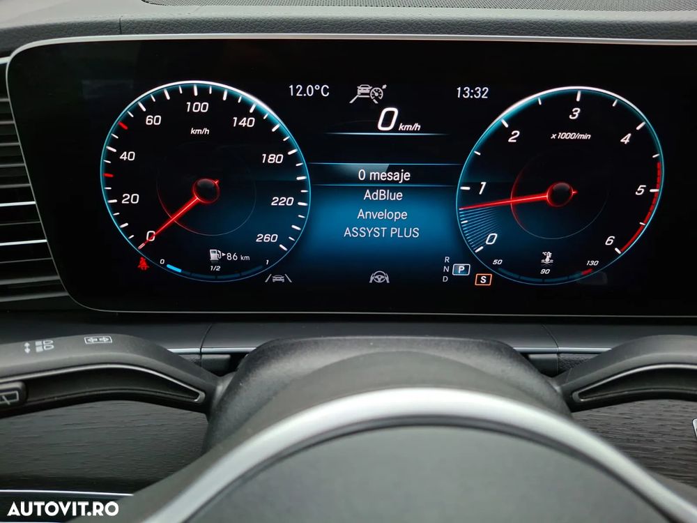 Mercedes-Benz GLE - 25