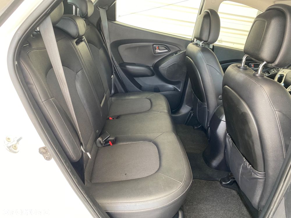 Hyundai ix35 1.6 2WD Trend - 16