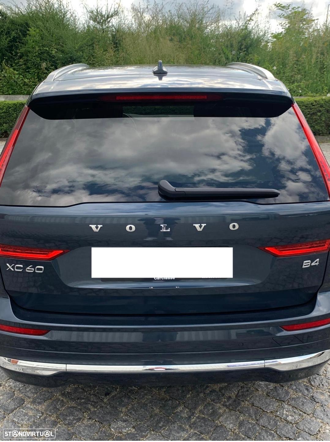 Volvo XC 60 2.0 B4 Plus Bright - 7