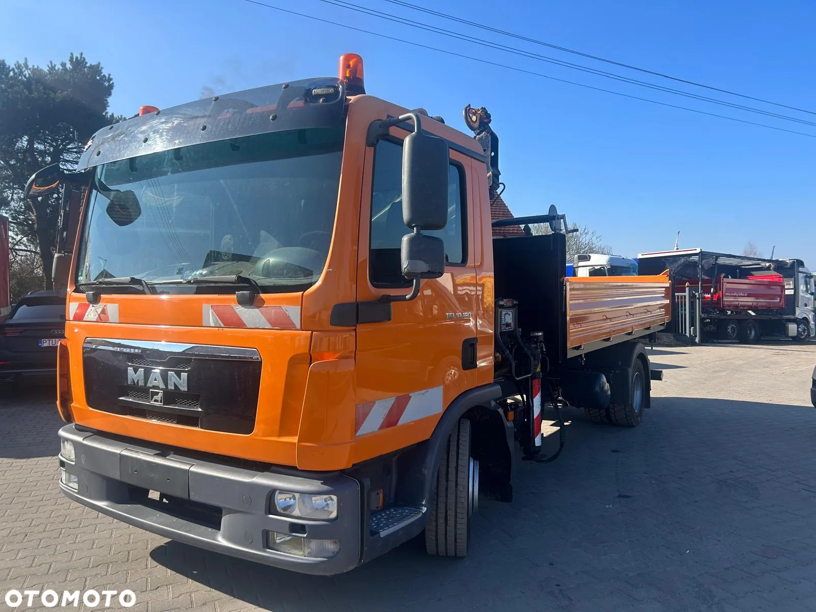 MAN TGL 10.180 // 2011r // HIAB 088 - 2