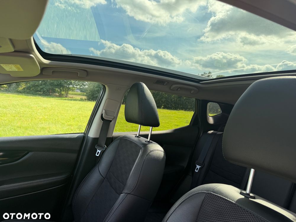 Nissan Qashqai 1.6 DCi Xtronic TEKNA - 15