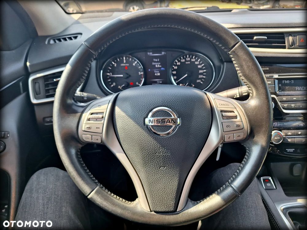 Nissan Qashqai 1.6 DCi 4x4 Tekna - 13