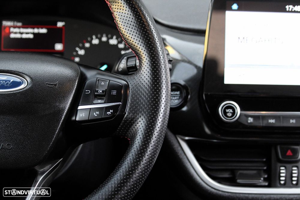 Ford Fiesta 1.0 EcoBoost ST-Line - 23