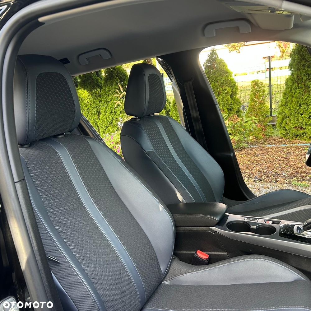 Peugeot 2008 1.5 BlueHDi Allure Pack S&S EAT8 - 24