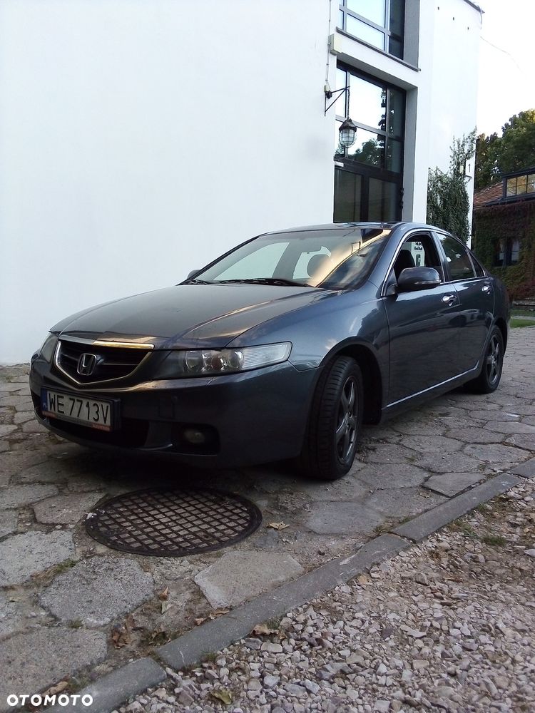 Honda Accord - 2