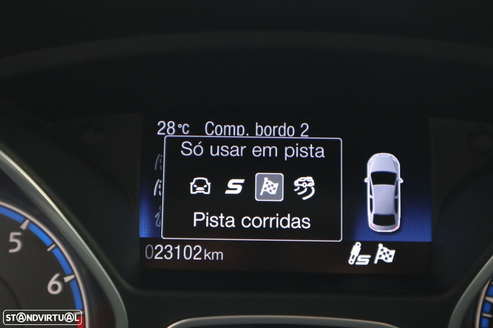 Ford Focus 2.3 EcoBoost RS Pack Performance - 39