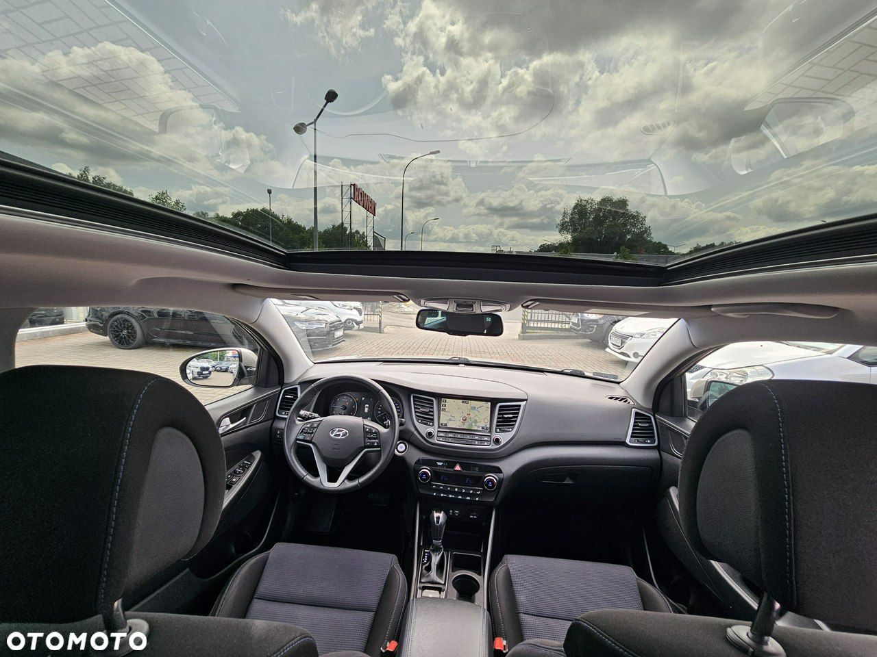 Hyundai Tucson 1.7 CRDI BlueDrive Premium 2WD DCT - 9