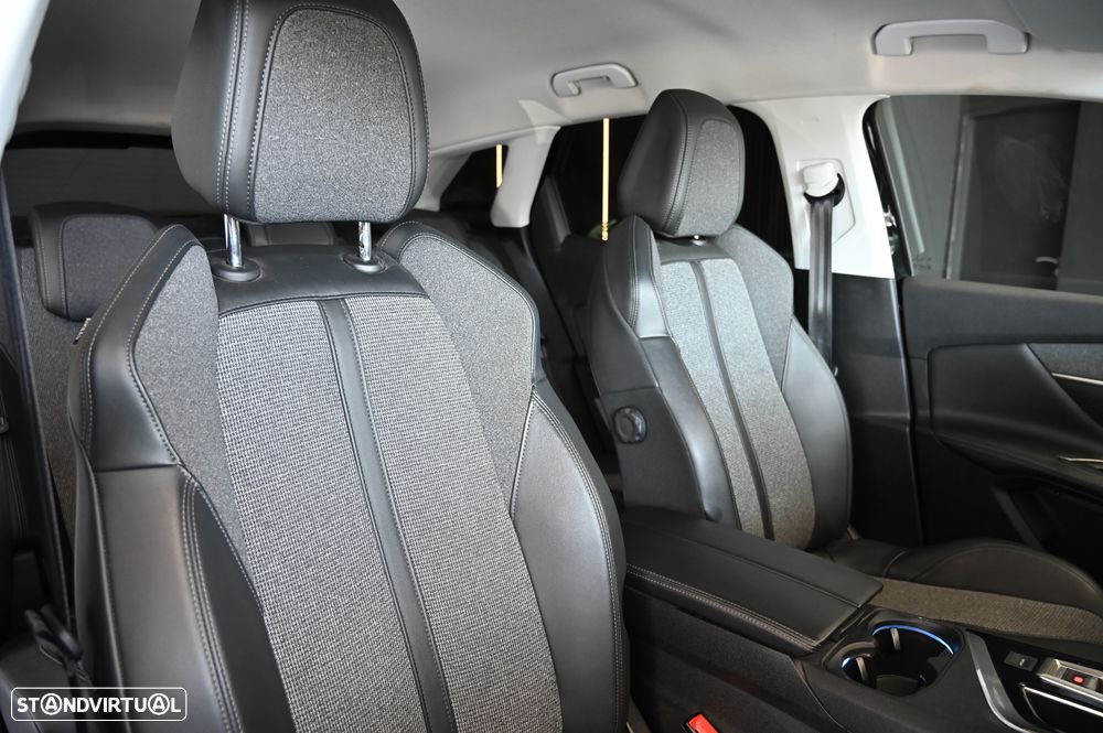 Peugeot 3008 BlueHDi 130 Stop & Start EAT8 Allure Pack - 10
