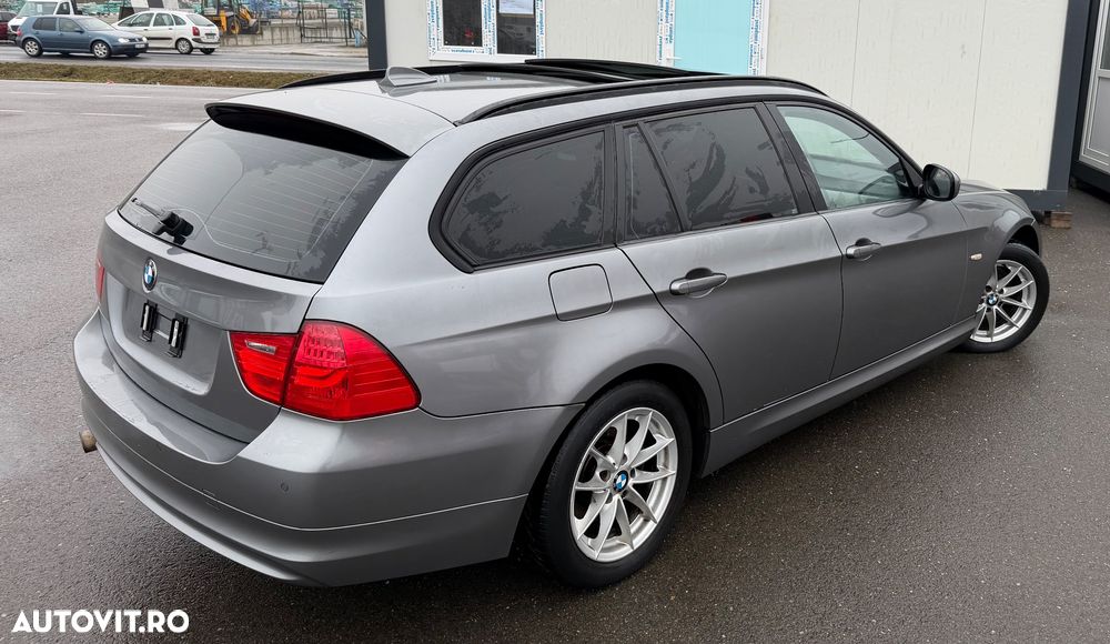 BMW Seria 3 320d DPF Edition Lifestyle - 16