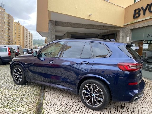 BMW X5 45 e xDrive Pack M - 9