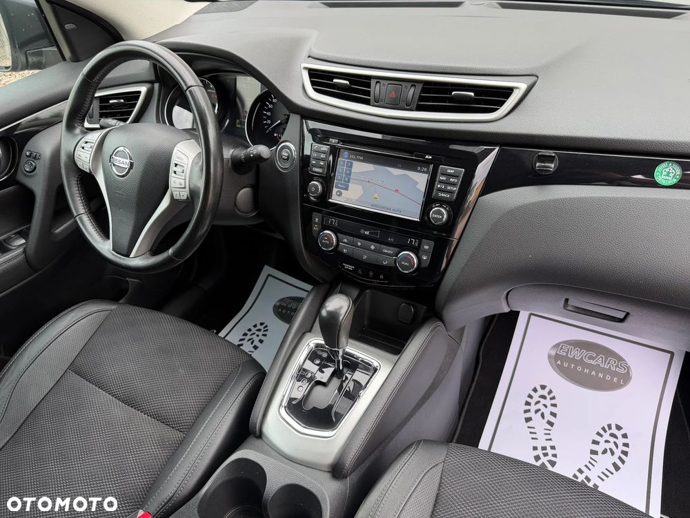 Nissan Qashqai 1.2 DIG-T Xtronic TEKNA+ - 24