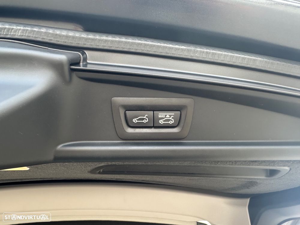 BMW 520 Gran Turismo d Line Luxury - 29