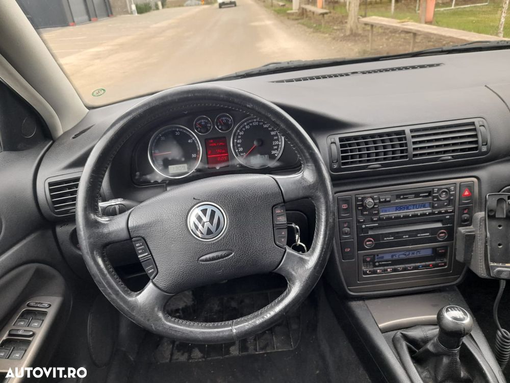 Volkswagen Passat Variant 1.9 TDI - 6
