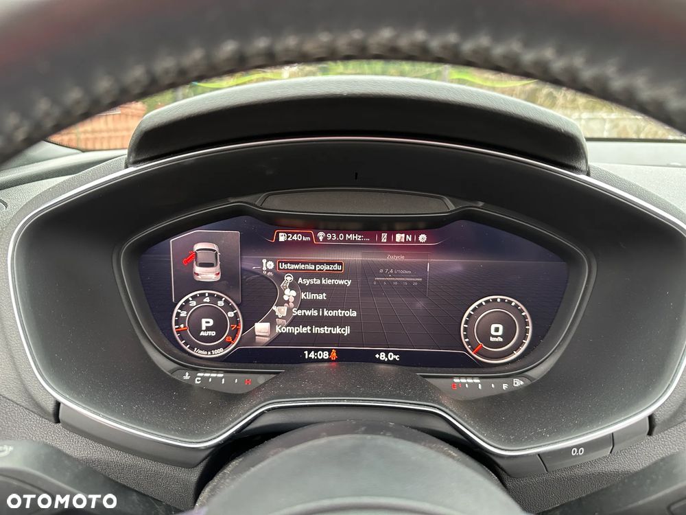 Audi TT Roadster - 13