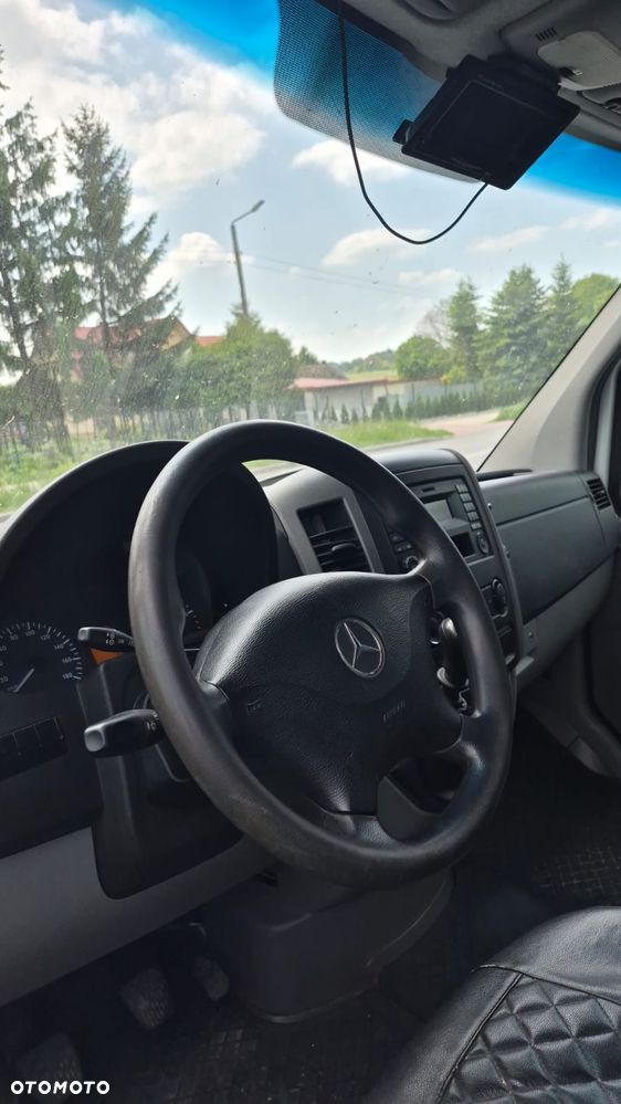 Mercedes-Benz SPRINTER - 8