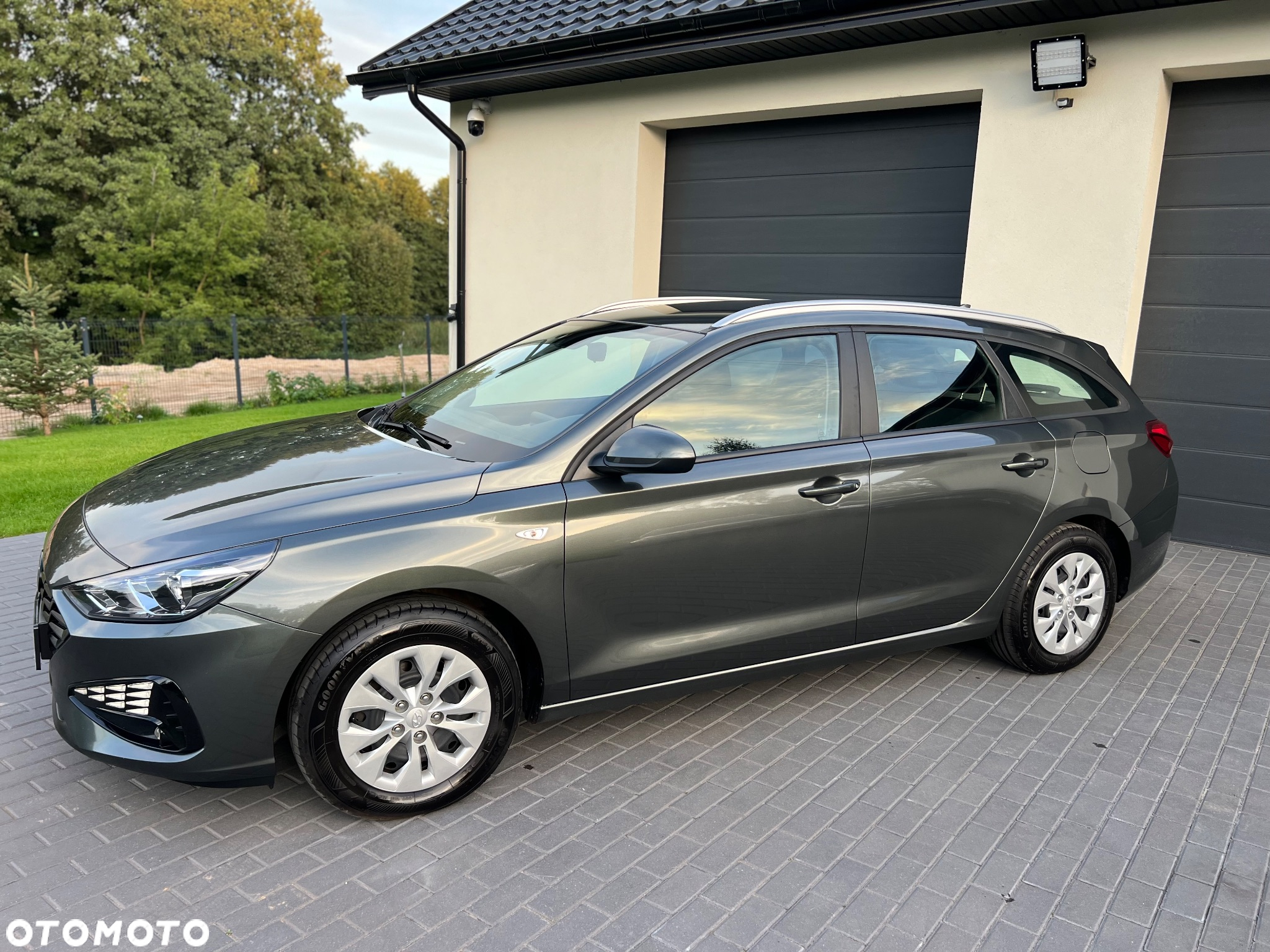 Hyundai i30 1.6 D Classic + - 11
