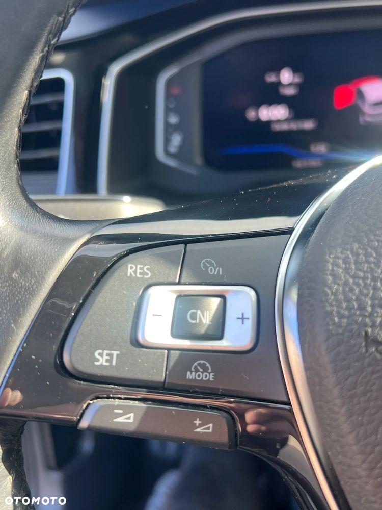 Volkswagen Polo 1.0 TSI OPF UNITED - 11