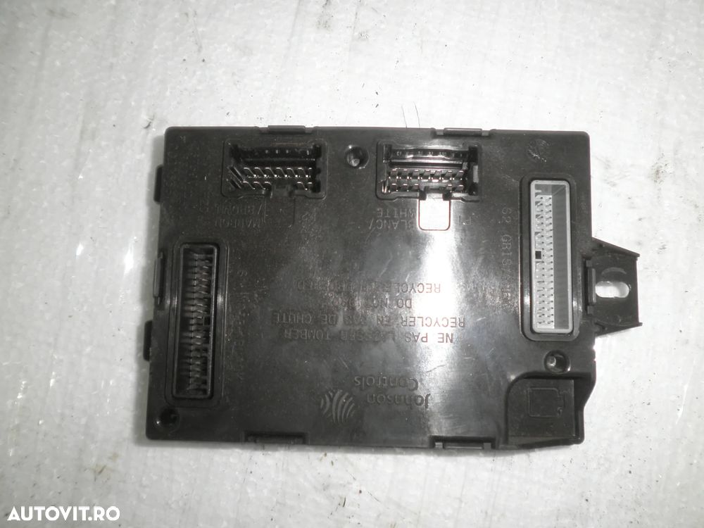 Calculator confort BCM Opel Vivaro B, Renault Trafic 2, 1.6 CDTI 2016 284B10847R