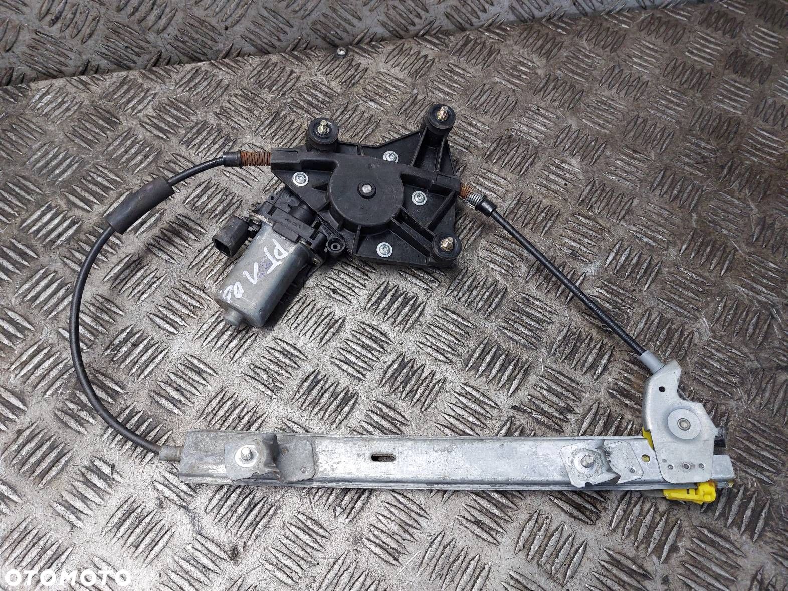 MECHANIZM SZYBY ELEKTRYCZNY PRAWY TYŁ ALFA ROMEO 156 I LIFT D233506 - 1