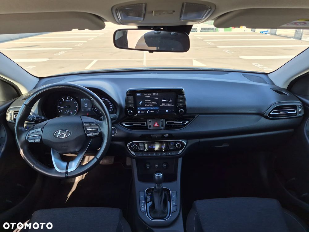 Hyundai i30 1.5 T-GDI 48V Premium DCT - 23
