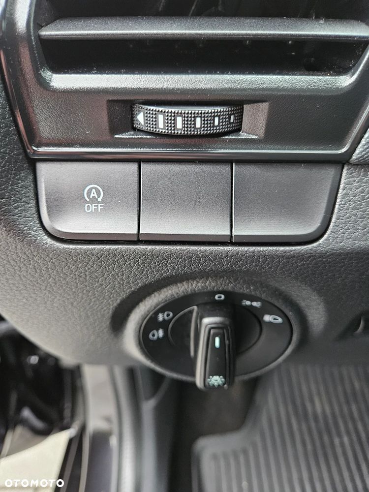 Skoda Fabia 1.0 MPI Active - 14