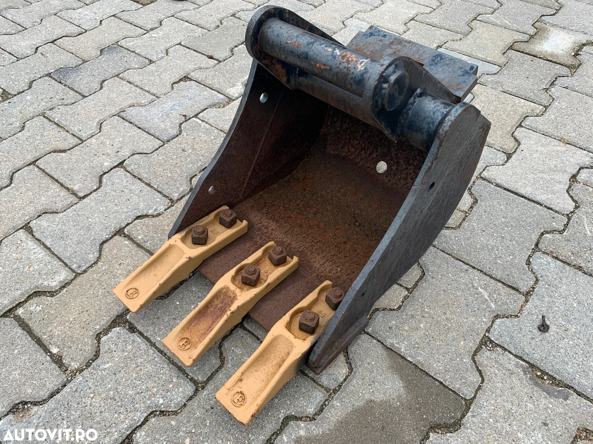 Cupa Sapat Sistem rapid Miniexcavator de 2 - 2.5 Tone, latime de 300 mm - 1