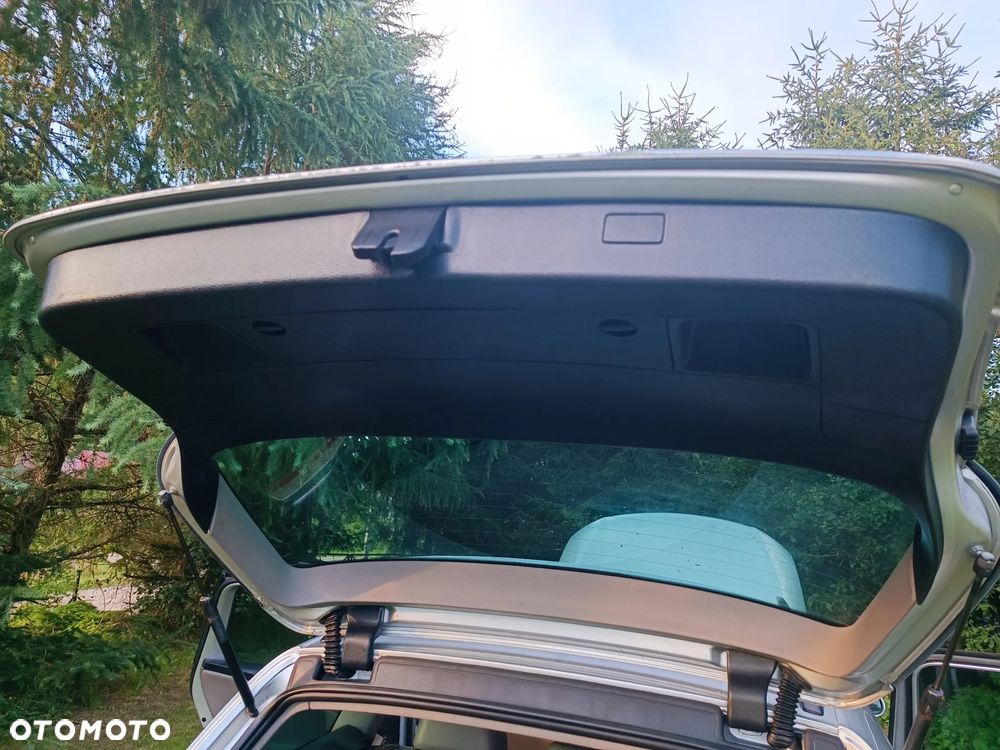 Volkswagen Passat 2.0 TDI 4Mot Highline - 26
