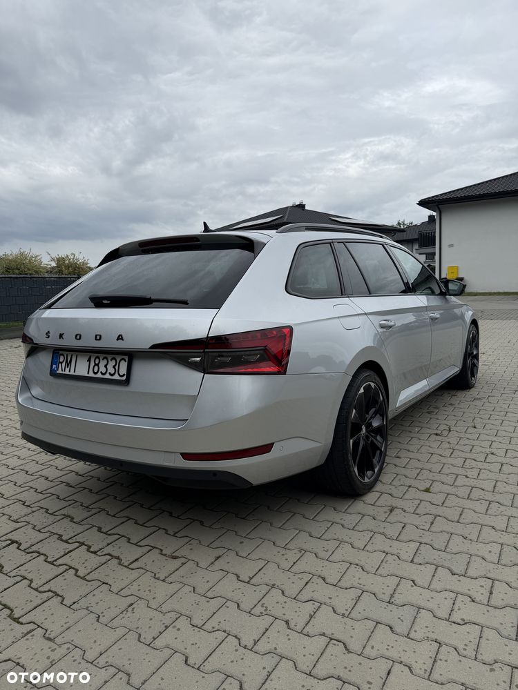 Skoda Superb 2.0 TDI Style DSG - 20