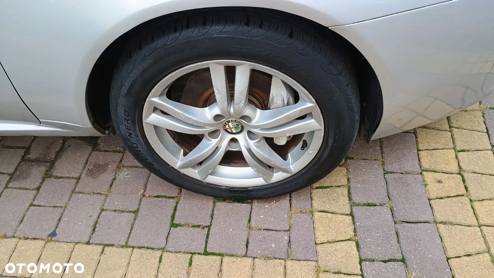 Alfa Romeo 159 2.0 JTDM 16V DPF - 13