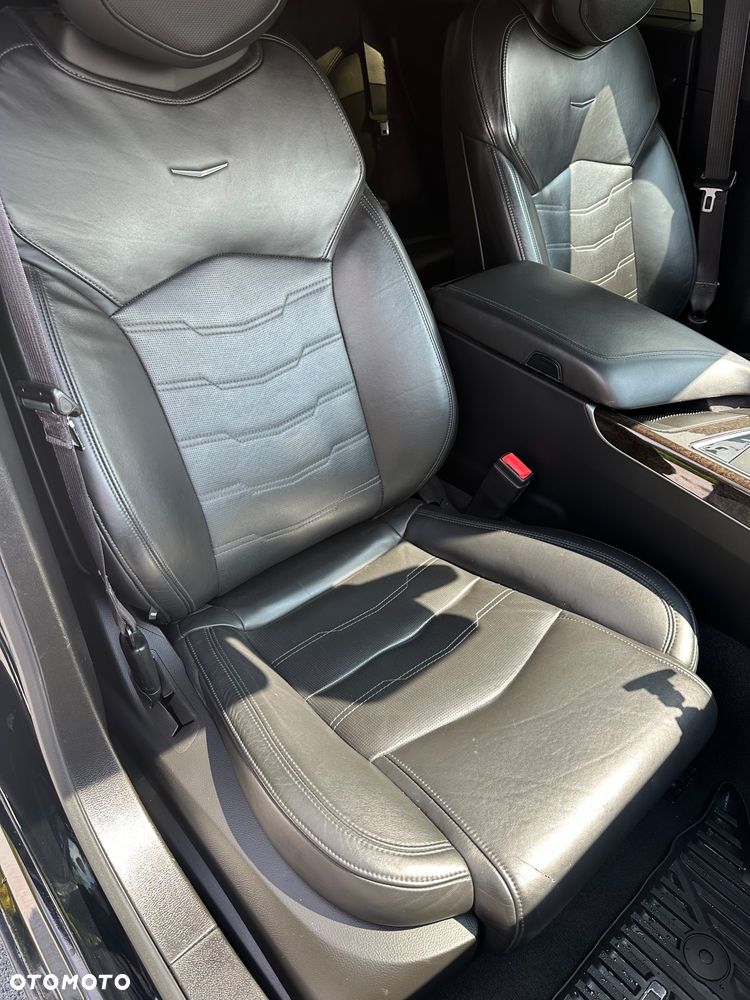 Cadillac CT6 - 13