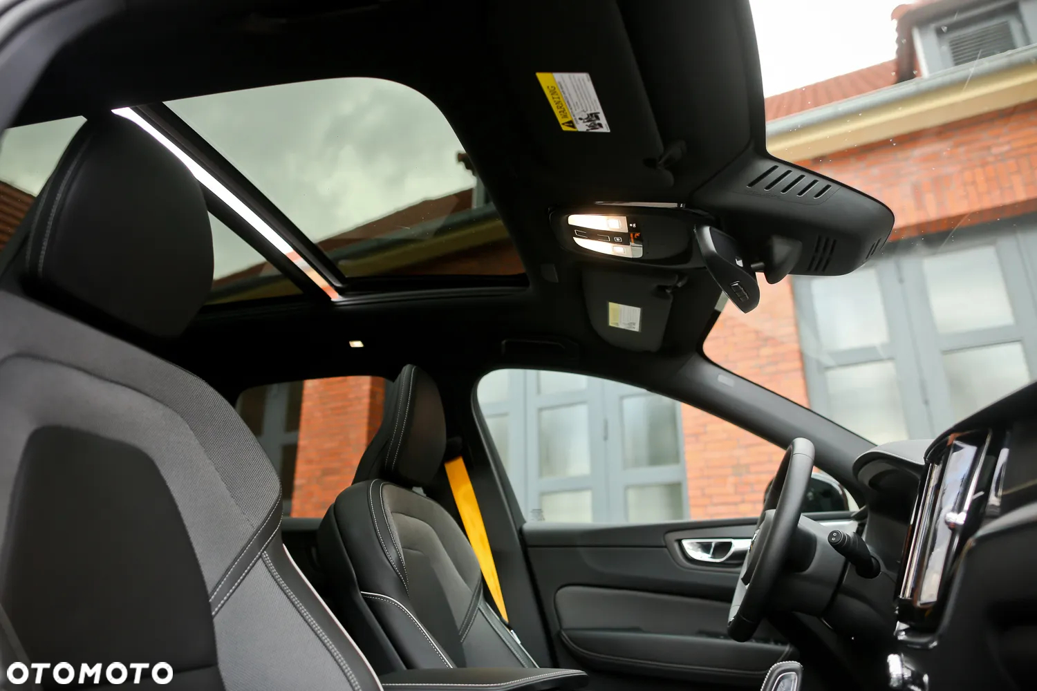Volvo XC 60 T8 Plug-In Hybrid AWD Polestar Engineered - 30