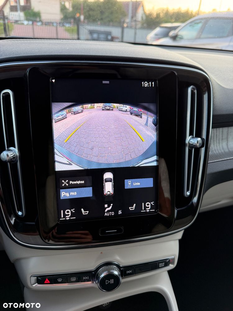 Volvo XC 40 T3 Inscription - 15