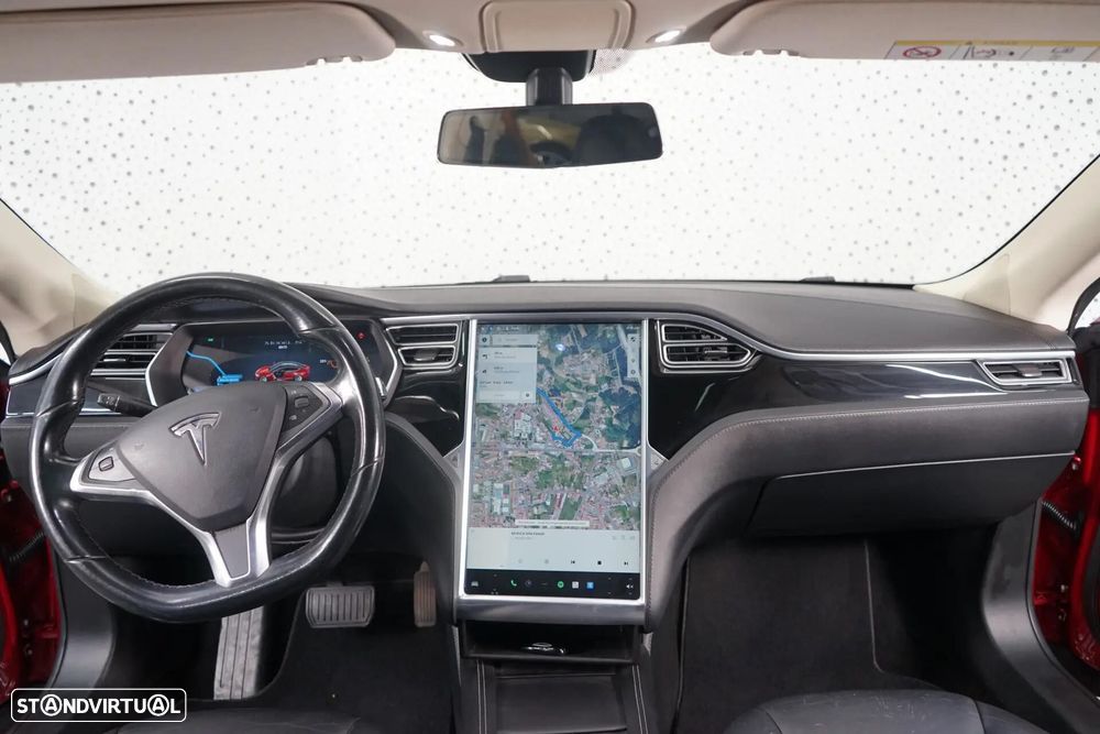 Tesla Model S 85 - 18