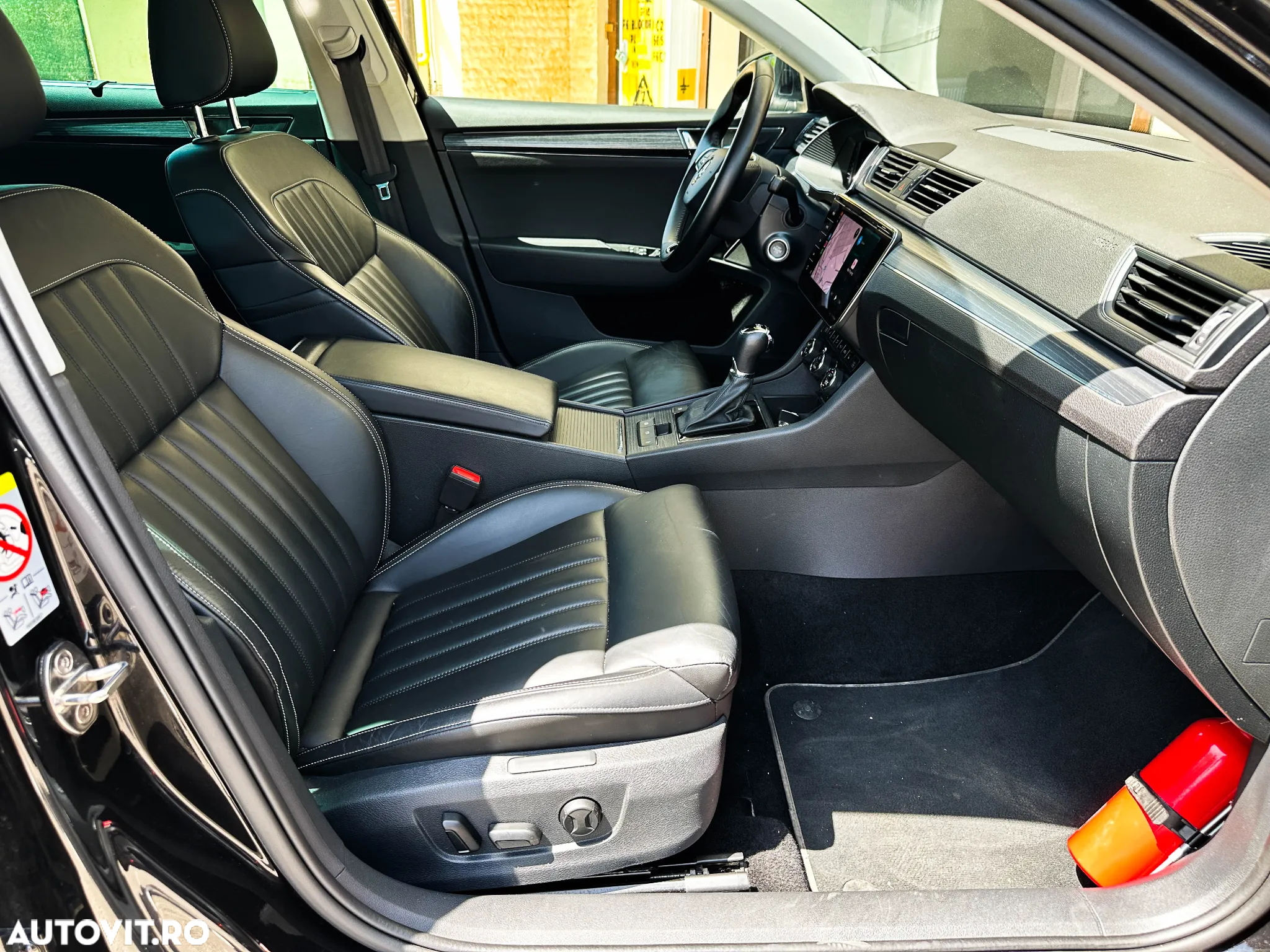 Skoda Superb Combi 1.4 TSI PHEV Style - 17