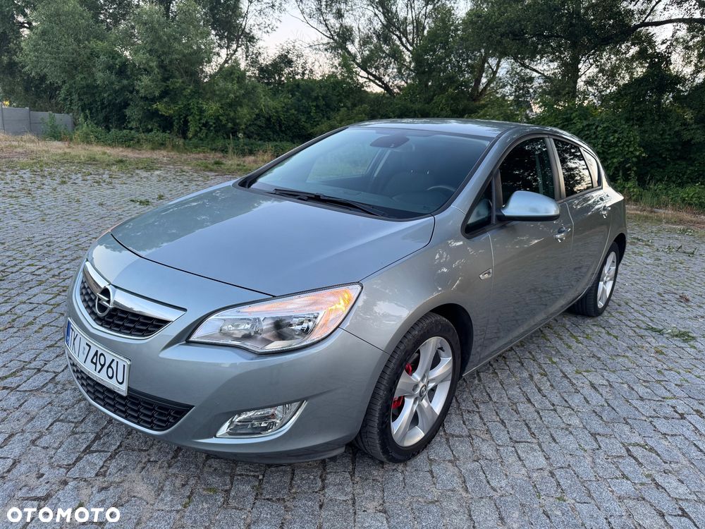 Opel Astra 1.6 Color Edition - 9