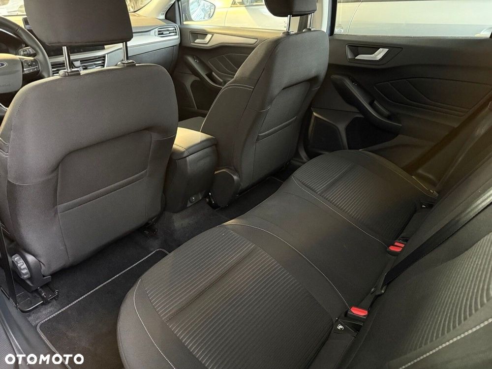 Ford Focus 1.0 EcoBoost mHEV Titanium X - 27