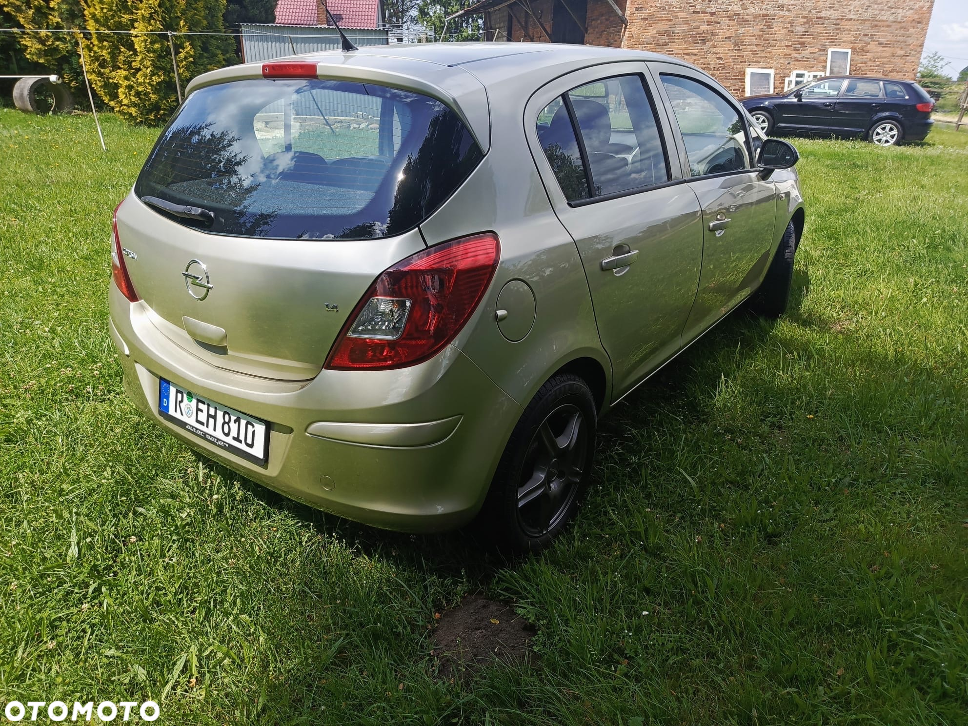 Opel Corsa 1.4 16V Edition - 13