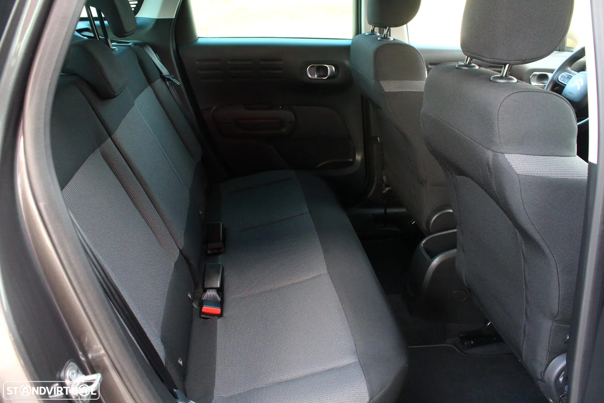 Citroën C3 Aircross 1.2 PureTech C-Series - 9