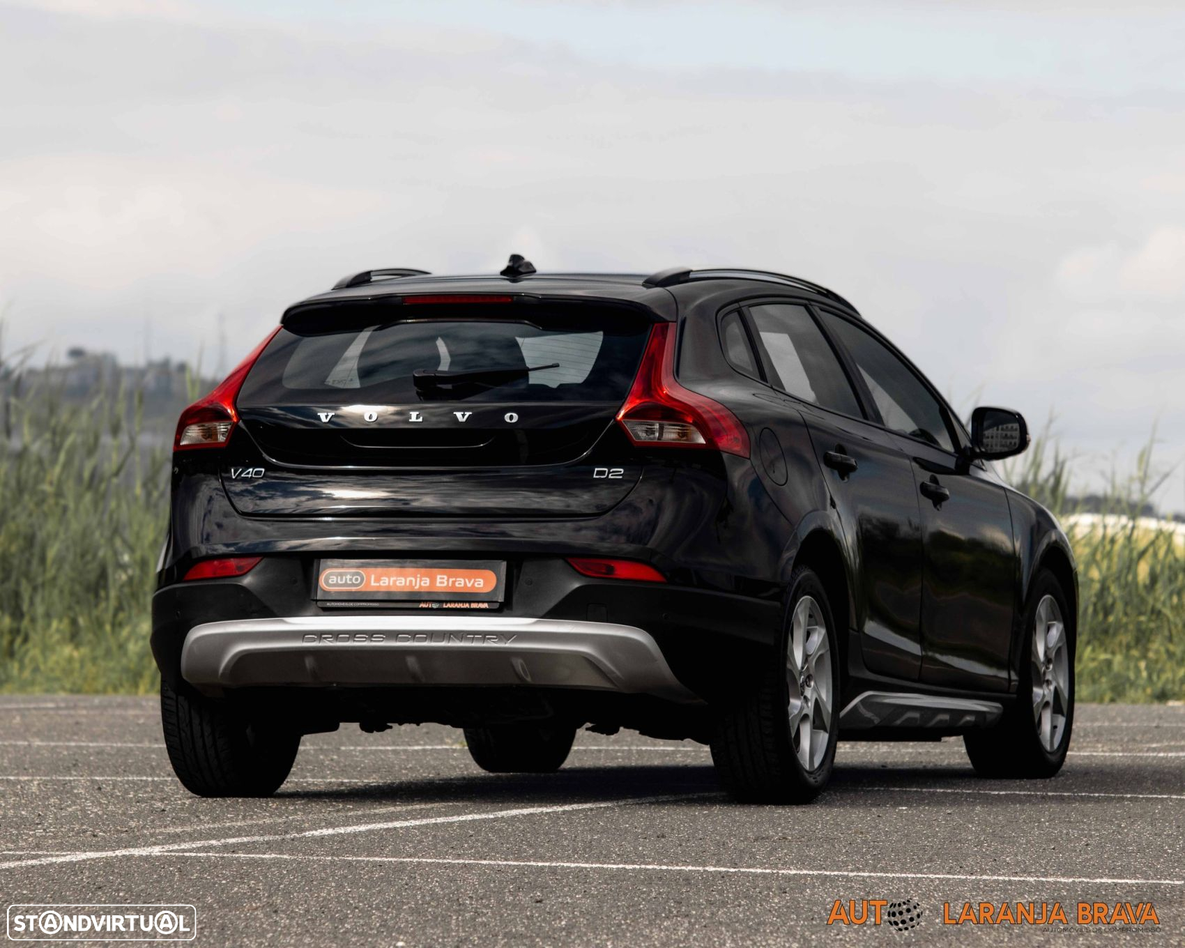 Volvo V40 Cross Country 1.6 D2 Summum - 15