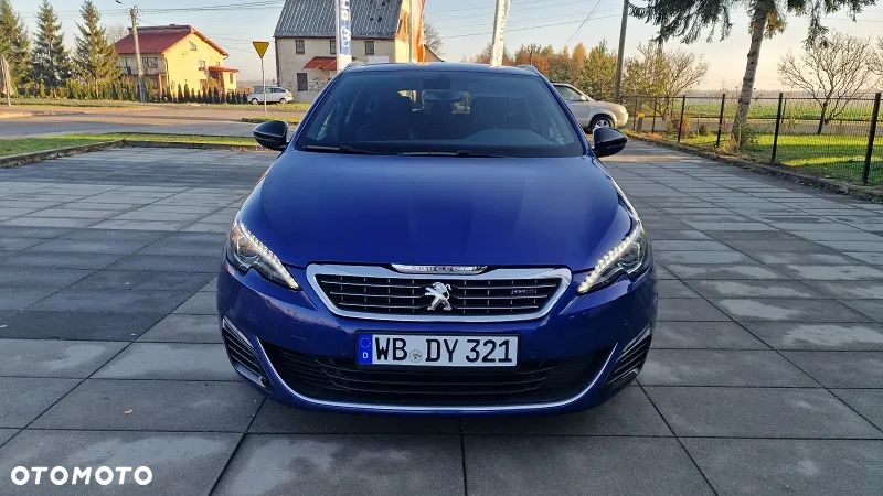 Peugeot 308 SW BlueHDi 180 EAT6 GT - 12