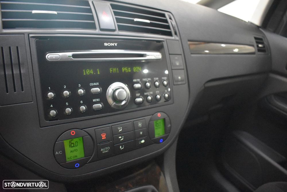 Ford Focus C-Max 1.6 TDCi Ghia - 29