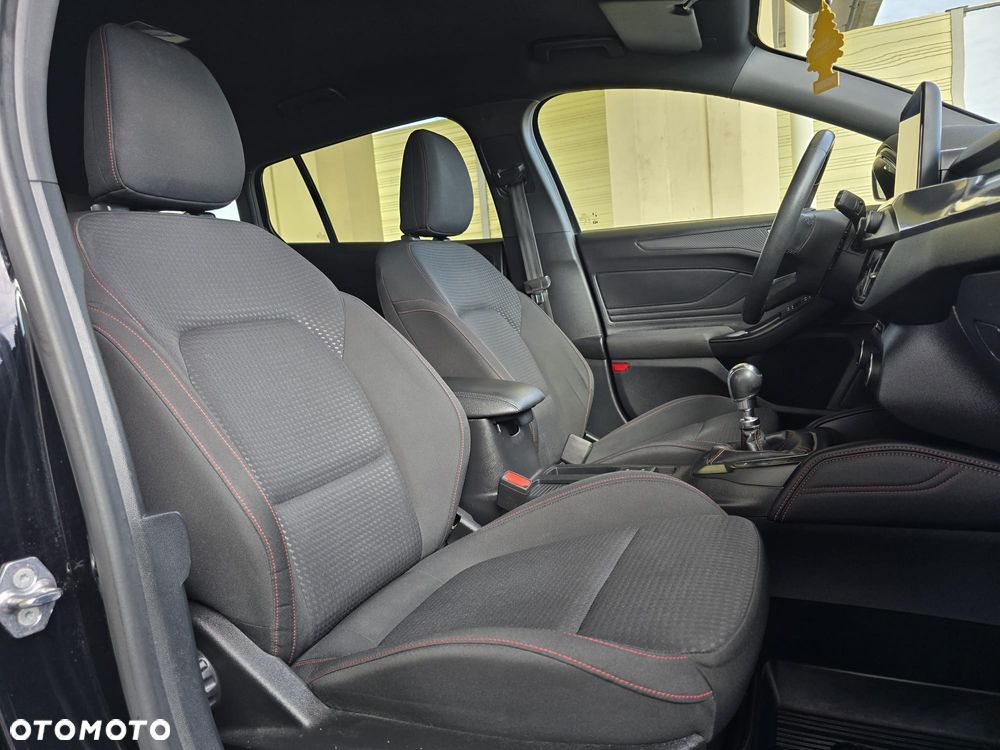 Ford Focus 1.5 EcoBlue SCR ST-Line - 17